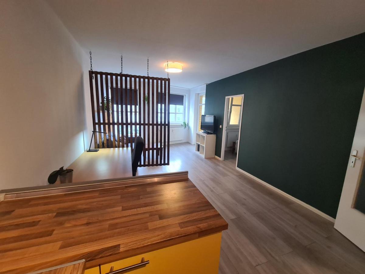 Authentic 2 Near Berlin-mitte Appartamento *